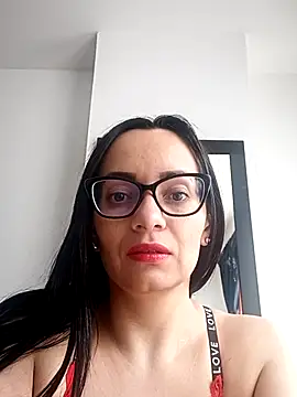 Snapshot of sarita_star chatting on September 21, 2025, 3:57 pm sarita star online show from September 21, 2025, 3:57 pm