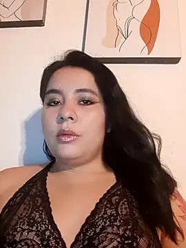 Snapshot of Yuli-27 chatting on November 4, 2025, 2:54 am Yuli-27 online show from November 4, 2025, 2:54 am