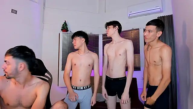 Horny BoysW online show from December 20, 2025, 1:18 pm