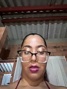 Jessyivonne online show from May 1, 2026, 7:57 am