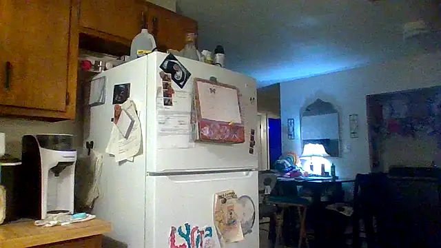 ScrawburryBBW online show from November 5, 2025, 4:23 am