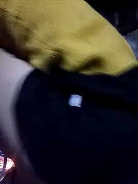 Ngocmi909 online show from November 21, 2025, 10:41 pm