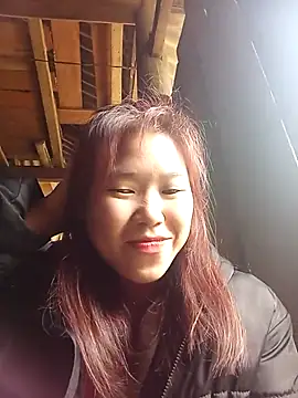 Ngocmi909 online show from February 21, 2026, 2:23 am