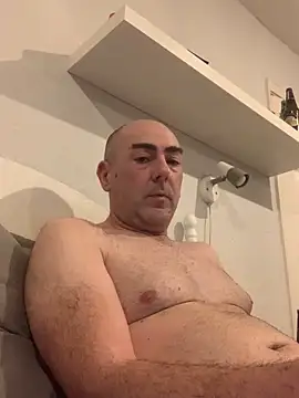 Snapshot of Richmcgee chatting on February 20, 2026, 8:53 pm Richmcgee online show from February 20, 2026, 8:53 pm