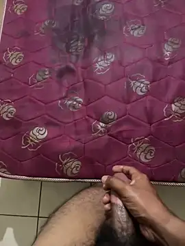 aliahmed98770 online show from December 13, 2025, 7:53 pm