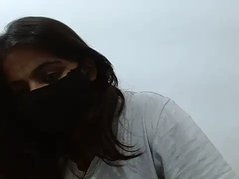 Snapshot of Vaani_Singha chatting on September 13, 2025, 1:49 am Vaani Singha online show from September 13, 2025, 1:49 am