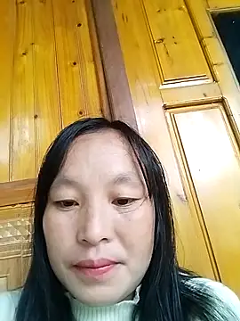 miss-su online show from September 9, 2025, 2:22 am