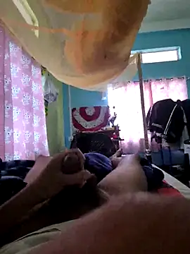 Snapshot of yourdesire069 chatting on April 9, 2026, 7:25 am yourdesire069 online show from April 9, 2026, 7:25 am