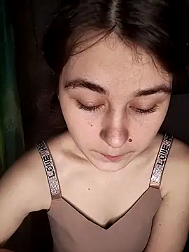 ToryTayler online show from November 13, 2025, 5:39 am