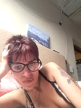 culitobosterook online show from September 28, 2025, 6:13 pm