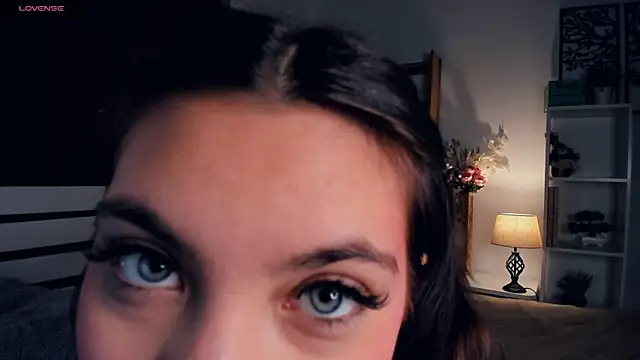 Snapshot of FunnyyMonkeyy chatting on December 20, 2025, 9:16 am FunnyyMonkeyy online show from December 20, 2025, 9:16 am