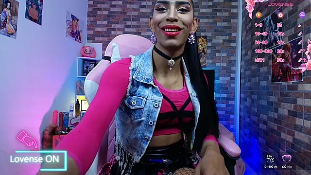 Starhott  online show from September 11, 2025, 2:55 am