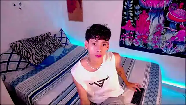 Thedoll ethan7 online show from May 29, 2026, 8:51 pm