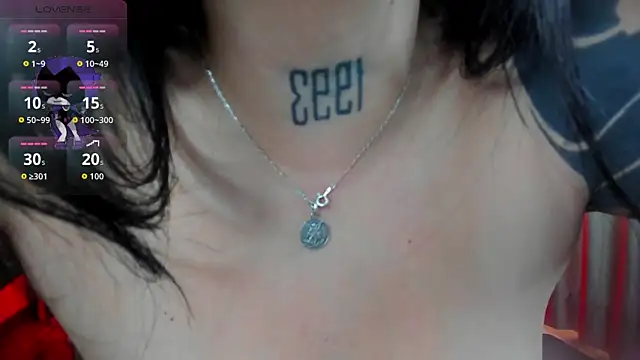  raven black online show from December 22, 2025, 2:14 pm