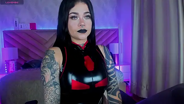  raven black online show from March 12, 2026, 12:55 pm