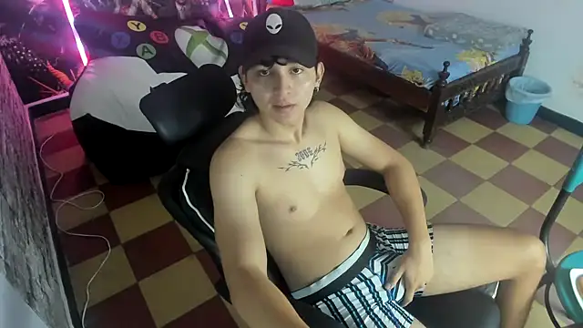 Dan cristancho online show from October 7, 2025, 1:41 pm