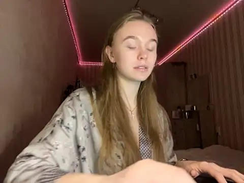 Snapshot of bellameow88 chatting on November 10, 2025, 11:53 am bellameow88 online show from November 10, 2025, 11:53 am