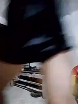 Maymay0033 online show from April 2, 2026, 12:25 pm