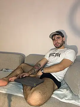 Snapshot of zack_sullivan22 chatting on November 23, 2025, 1:27 am zack sullivan22 online show from November 23, 2025, 1:27 am