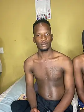 RAWFREAKYVERSE online show from April 7, 2026, 7:03 pm