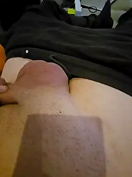 Snapshot of Ray2450x chatting on October 27, 2025, 3:32 am Ray2450x online show from October 27, 2025, 3:32 am