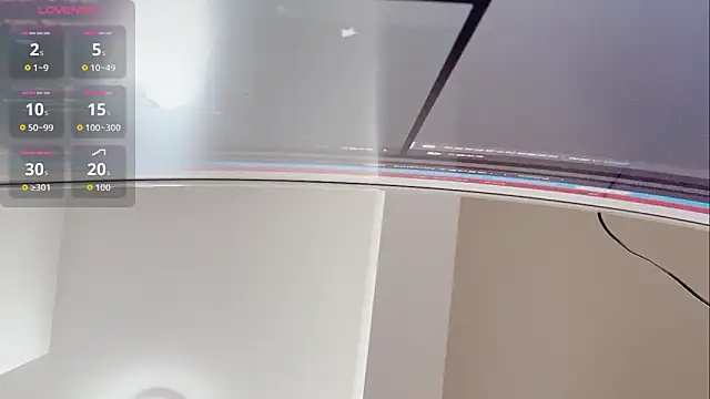 A girla online show from September 17, 2025, 3:19 am