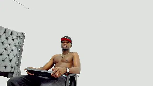 Snapshot of DOUGLAS_099 chatting on October 16, 2025, 1:01 pm DOUGLAS 099 online show from October 16, 2025, 1:01 pm