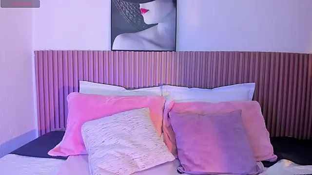 Snapshot of Alisha_Olsen_ chatting on September 19, 2025, 4:47 am Alisha Olsen online show from September 19, 2025, 4:47 am