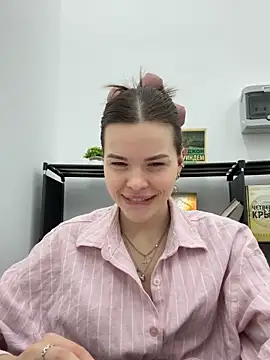 Snapshot of SMELLSEX chatting on April 1, 2026, 6:49 pm SMELLSEX online show from April 1, 2026, 6:49 pm