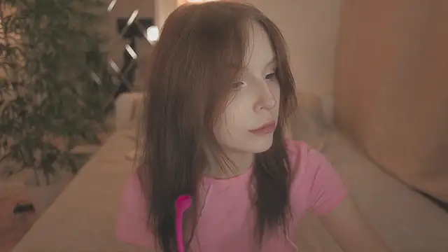 claire bennett online show from September 30, 2025, 10:15 pm