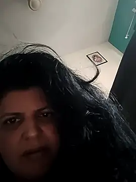 Snapshot of Jann_Riya333 chatting on September 12, 2025, 2:11 am Jann Riya333 online show from September 12, 2025, 2:11 am