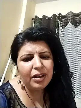 Snapshot of Jann_Riya333 chatting on November 18, 2025, 3:05 pm Jann Riya333 online show from November 18, 2025, 3:05 pm