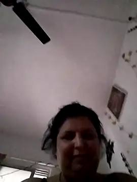 Snapshot of Jann_Riya333 chatting on November 29, 2025, 7:33 am Jann Riya333 online show from November 29, 2025, 7:33 am