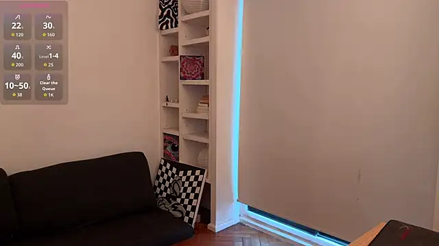 annaxxxb online show from September 9, 2025, 9:25 pm