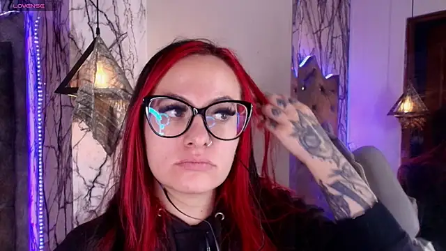 Zami Escobar of online show from March 10, 2026, 5:07 pm