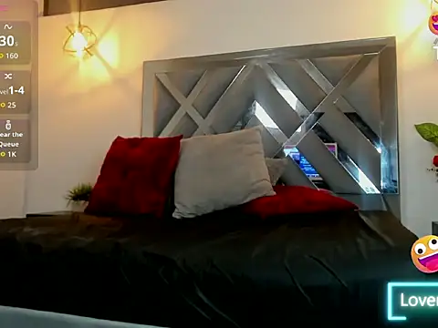 Candy Hott7 online show from October 17, 2025, 8:00 pm