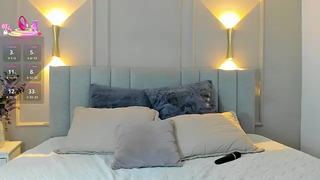 victoria bourne online show from September 20, 2025, 7:04 pm