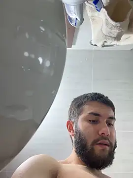 Diicaprio69 online show from September 10, 2025, 10:10 pm