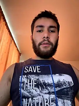 Diicaprio69 online show from September 17, 2025, 8:32 pm