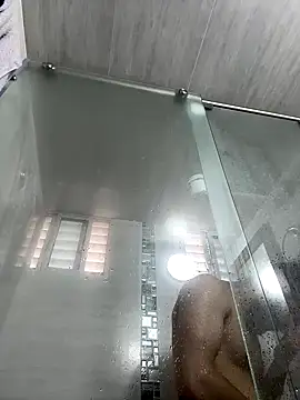 Diicaprio69 online show from September 20, 2025, 8:32 pm