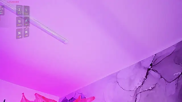 Snapshot of Lilokat_ chatting on November 1, 2025, 4:03 am Lilokat online show from November 1, 2025, 4:03 am