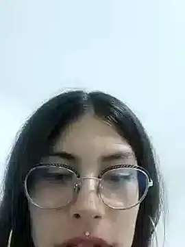 Kylie Rivers online show from September 29, 2025, 12:27 am