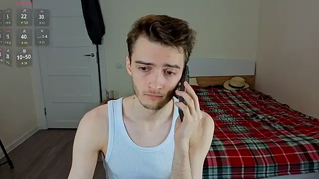 Snapshot of spider____man chatting on April 18, 2026, 3:27 pm spider man online show from April 18, 2026, 3:27 pm