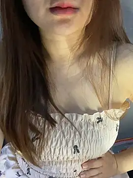 Hinne07 online show from January 11, 2026, 5:45 am