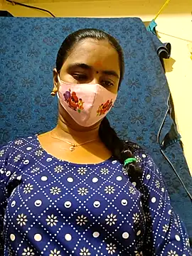 Snapshot of mini-queen chatting on February 20, 2026, 4:07 pm mini-queen online show from February 20, 2026, 4:07 pm