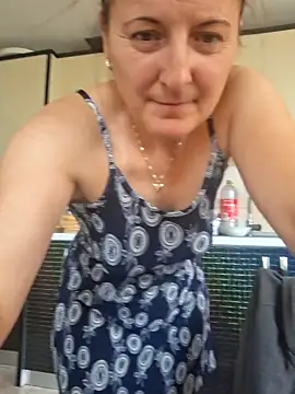 Fluturas2 online show from October 12, 2025, 12:37 pm