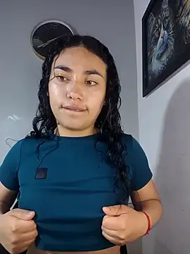 AmberGold- online show from December 18, 2025, 8:31 am