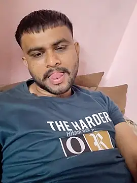 Frvgggghh online show from February 25, 2026, 3:27 am