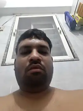 vinay smalldick online show from July 9, 2026, 3:38 pm