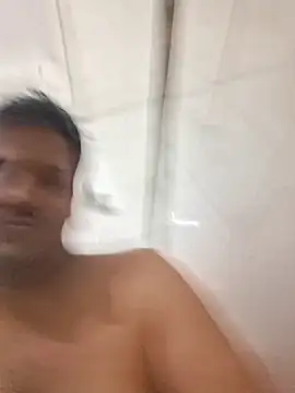 Snapshot of chiikuloveu chatting on November 5, 2025, 6:46 am chiikuloveu online show from November 5, 2025, 6:46 am